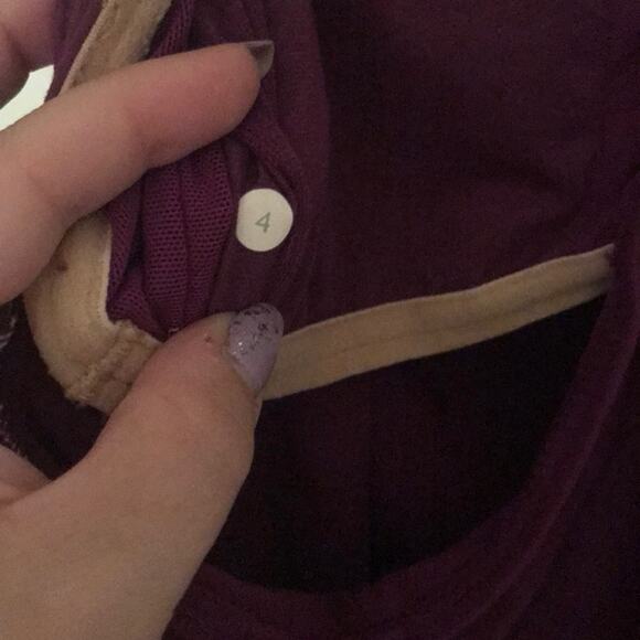 Lululemon purple tank top size 4 - Picture 4 of 6